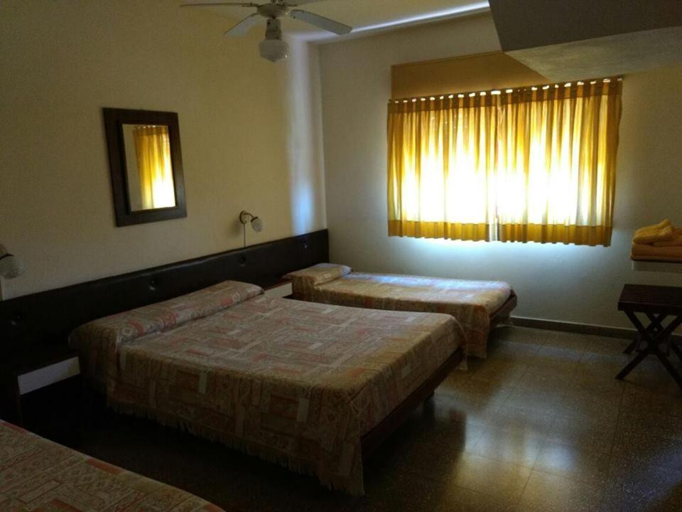 Hotel Acuario Mar de Ajó 外观 照片