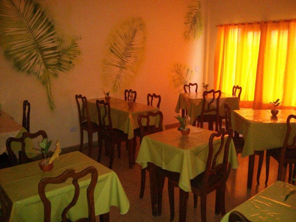 Hotel Acuario Mar de Ajó 外观 照片